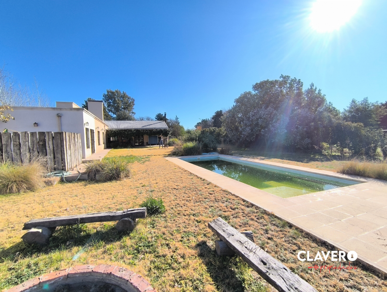 Casaquinta en Lebenson 3585 - Santa Rosa, La Pampa