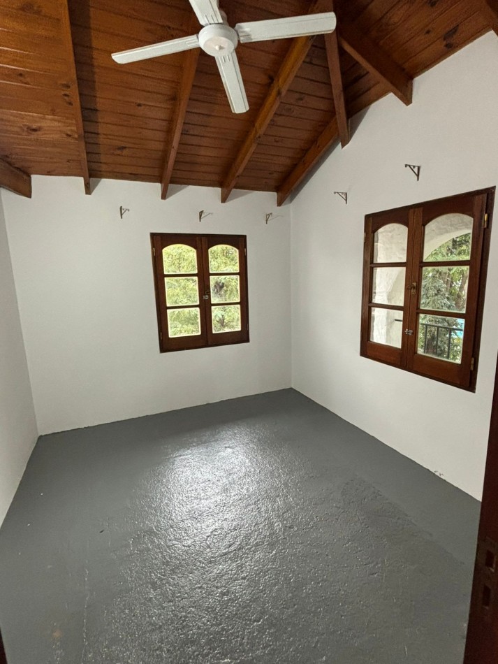 Se alquila casaquinta 4 dormitorios