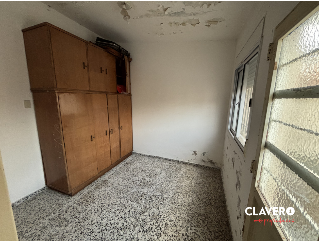 Casa amplia de 3 habitaciones
